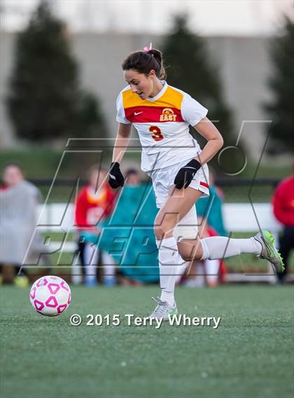 Thumbnail 1 in Brighton vs Williamsville East (NYSPHSAA Class A Regional Final) photogallery.