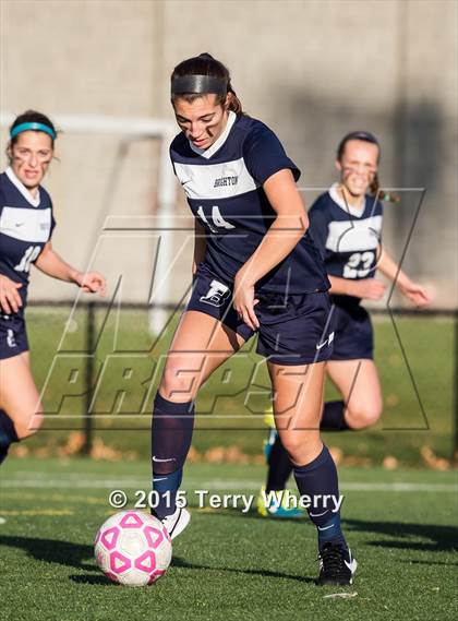 Thumbnail 2 in Brighton vs Williamsville East (NYSPHSAA Class A Regional Final) photogallery.