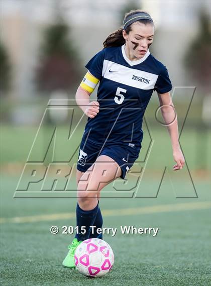 Thumbnail 1 in Brighton vs Williamsville East (NYSPHSAA Class A Regional Final) photogallery.