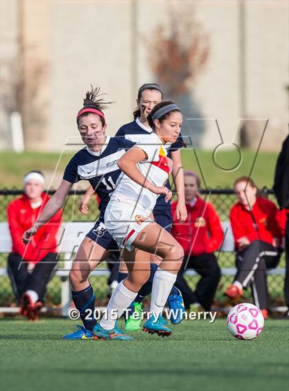 Thumbnail 3 in Brighton vs Williamsville East (NYSPHSAA Class A Regional Final) photogallery.