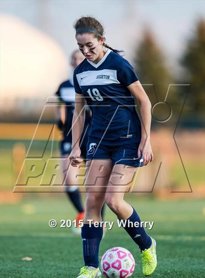 Thumbnail 2 in Brighton vs Williamsville East (NYSPHSAA Class A Regional Final) photogallery.