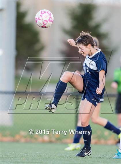 Thumbnail 3 in Brighton vs Williamsville East (NYSPHSAA Class A Regional Final) photogallery.