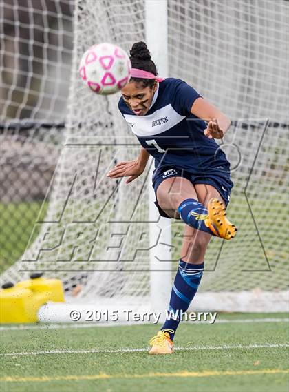 Thumbnail 2 in Brighton vs Williamsville East (NYSPHSAA Class A Regional Final) photogallery.