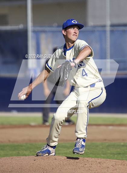 Thumbnail 3 in Fresno @ Clovis (CIF CS Round 1 Division II Playoff) photogallery.