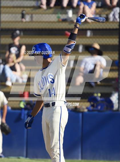 Thumbnail 3 in Fresno @ Clovis (CIF CS Round 1 Division II Playoff) photogallery.