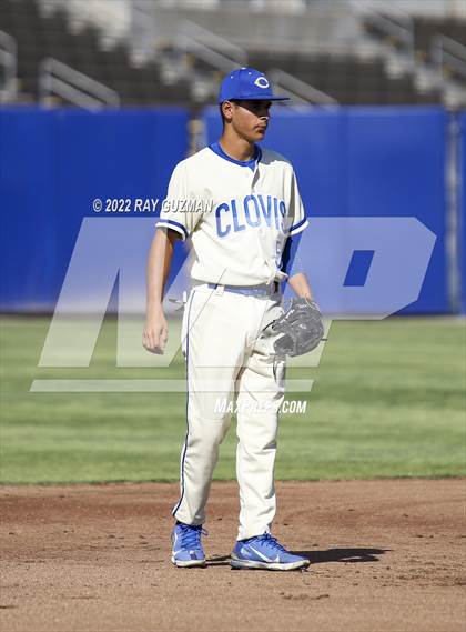 Thumbnail 3 in Fresno @ Clovis (CIF CS Round 1 Division II Playoff) photogallery.