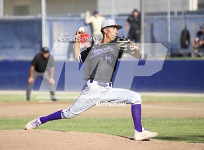 Thumbnail 3 in Fresno @ Clovis (CIF CS Round 1 Division II Playoff) photogallery.
