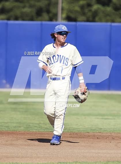 Thumbnail 3 in Fresno @ Clovis (CIF CS Round 1 Division II Playoff) photogallery.
