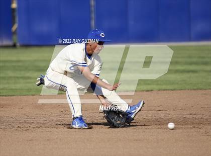 Thumbnail 3 in Fresno @ Clovis (CIF CS Round 1 Division II Playoff) photogallery.