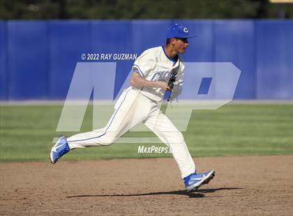 Thumbnail 3 in Fresno @ Clovis (CIF CS Round 1 Division II Playoff) photogallery.