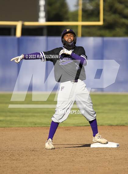 Thumbnail 3 in Fresno @ Clovis (CIF CS Round 1 Division II Playoff) photogallery.