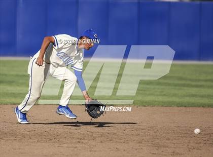 Thumbnail 2 in Fresno @ Clovis (CIF CS Round 1 Division II Playoff) photogallery.