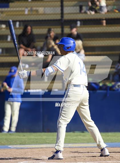 Thumbnail 3 in Fresno @ Clovis (CIF CS Round 1 Division II Playoff) photogallery.