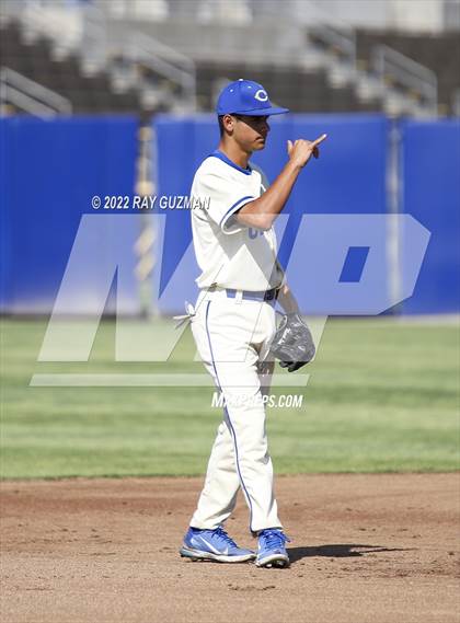 Thumbnail 2 in Fresno @ Clovis (CIF CS Round 1 Division II Playoff) photogallery.