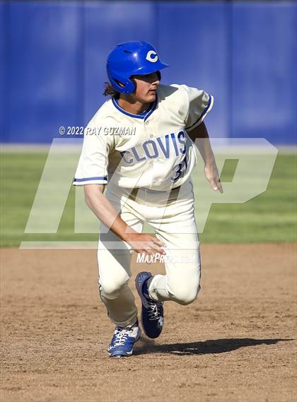 Thumbnail 2 in Fresno @ Clovis (CIF CS Round 1 Division II Playoff) photogallery.