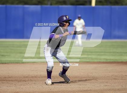 Thumbnail 2 in Fresno @ Clovis (CIF CS Round 1 Division II Playoff) photogallery.