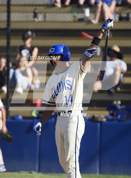 Thumbnail 1 in Fresno @ Clovis (CIF CS Round 1 Division II Playoff) photogallery.