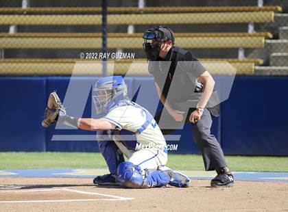 Thumbnail 2 in Fresno @ Clovis (CIF CS Round 1 Division II Playoff) photogallery.