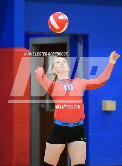Thumbnail 2 in Luling @ Nixon-Smiley photogallery.