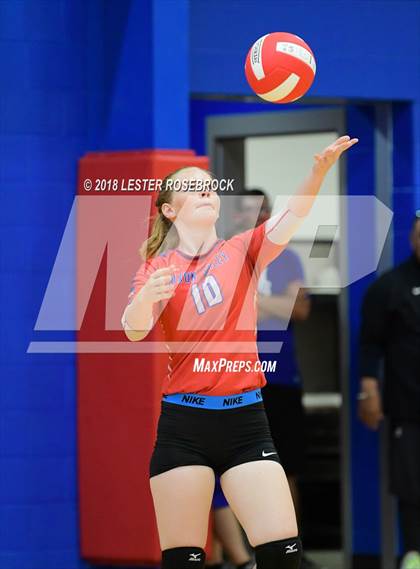 Thumbnail 1 in Luling @ Nixon-Smiley photogallery.