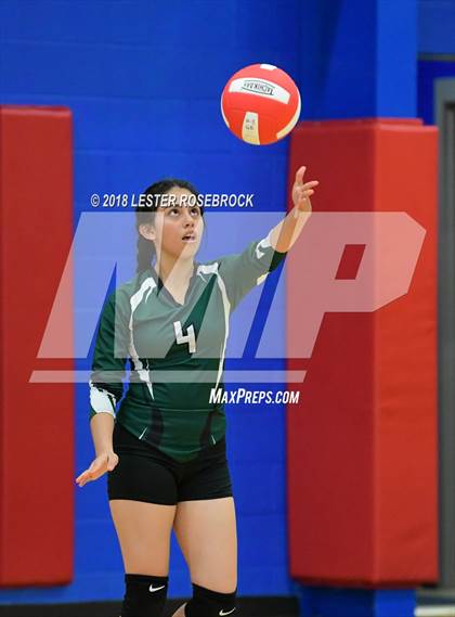 Thumbnail 1 in Luling @ Nixon-Smiley photogallery.
