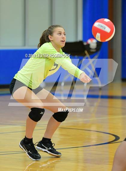 Thumbnail 2 in Luling @ Nixon-Smiley photogallery.