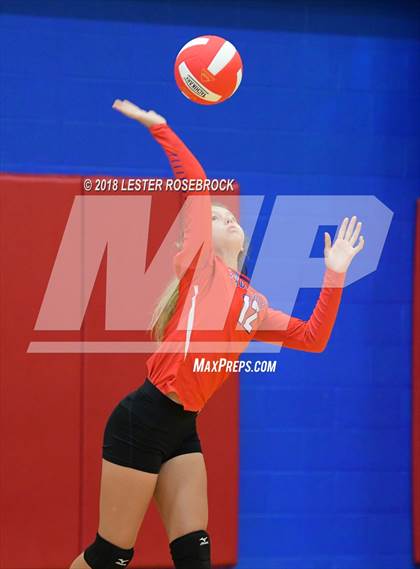 Thumbnail 3 in Luling @ Nixon-Smiley photogallery.