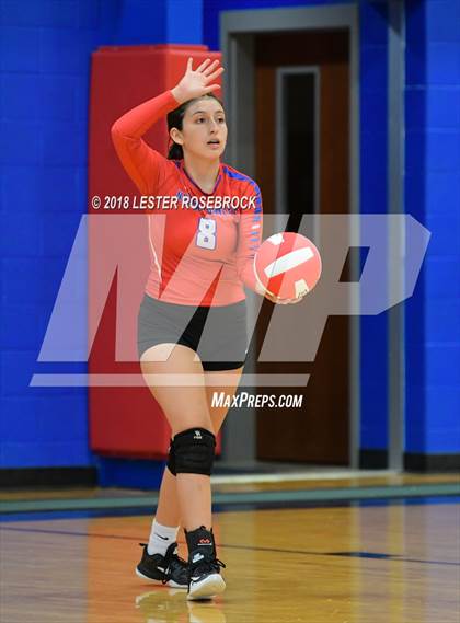 Thumbnail 1 in Luling @ Nixon-Smiley photogallery.