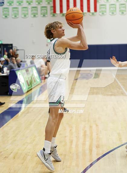 Thumbnail 1 in Cedar @ Ridgeline photogallery.