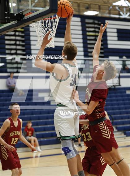 Thumbnail 2 in Cedar @ Ridgeline photogallery.