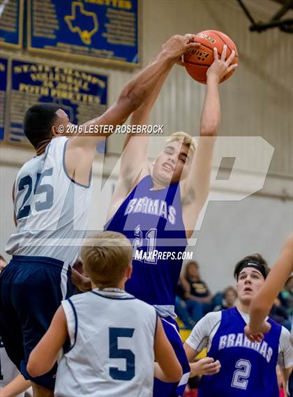 Thumbnail 3 in Stockdale @ Poth photogallery.