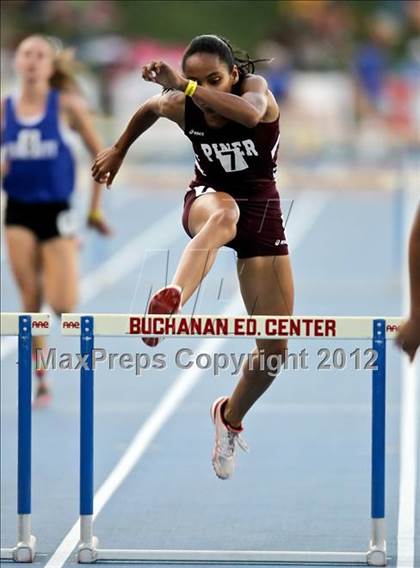 Thumbnail 1 in CIF State Track & Field Championships (Girls Preliminary Track Events) photogallery.