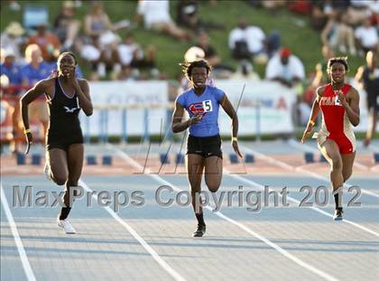 Thumbnail 1 in CIF State Track & Field Championships (Girls Preliminary Track Events) photogallery.