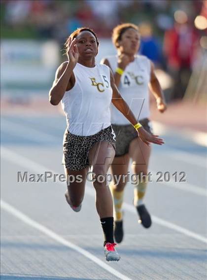 Thumbnail 1 in CIF State Track & Field Championships (Girls Preliminary Track Events) photogallery.