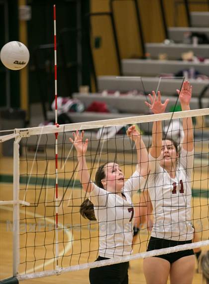Thumbnail 3 in Bothell vs. Eastlake photogallery.