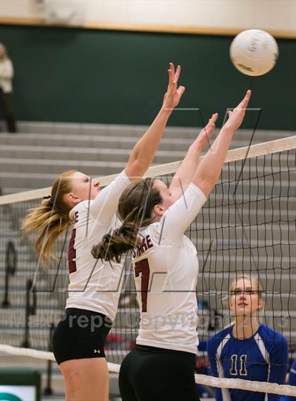 Thumbnail 3 in Bothell vs. Eastlake photogallery.