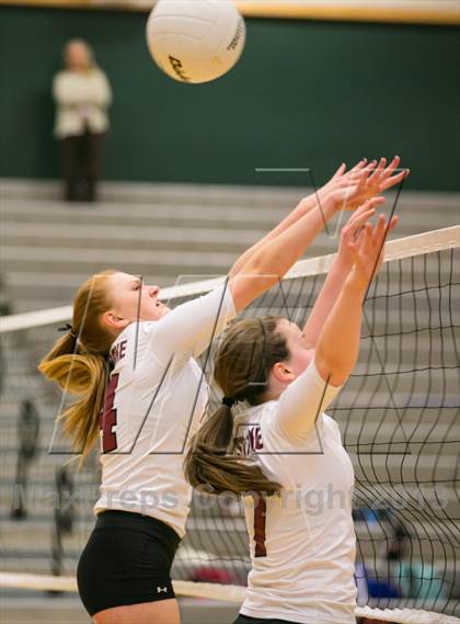 Thumbnail 2 in Bothell vs. Eastlake photogallery.