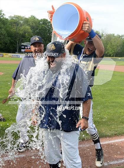 Thumbnail 3 in Notre Dame Catholic vs. Coventry (CIAC Class S Final) photogallery.