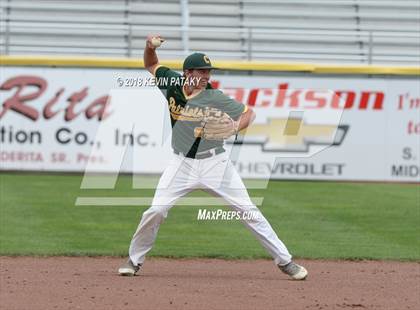 Thumbnail 3 in Notre Dame Catholic vs. Coventry (CIAC Class S Final) photogallery.