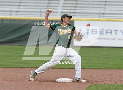 Thumbnail 3 in Notre Dame Catholic vs. Coventry (CIAC Class S Final) photogallery.