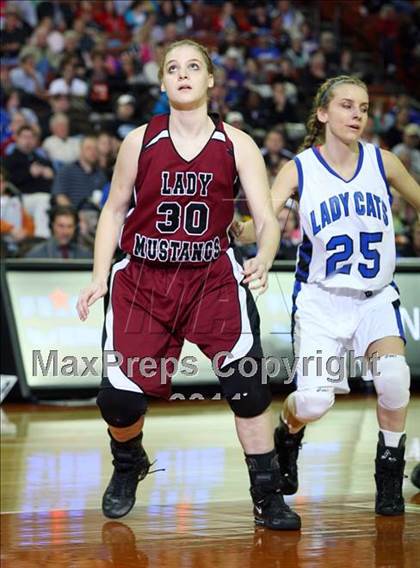 Thumbnail 2 in Smyer vs. Martins Mill (UIL 1A Final) photogallery.