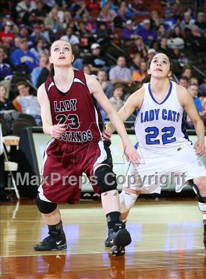 Thumbnail 1 in Smyer vs. Martins Mill (UIL 1A Final) photogallery.