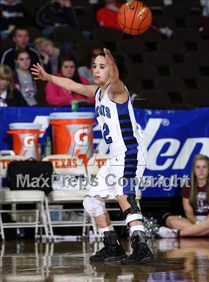 Thumbnail 1 in Smyer vs. Martins Mill (UIL 1A Final) photogallery.