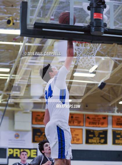 Thumbnail 3 in New Trier vs North Canyon (Horizon Holiday Hoops) photogallery.