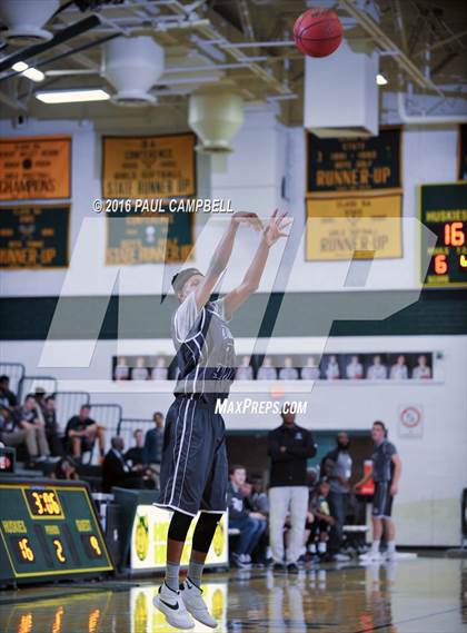 Thumbnail 3 in New Trier vs North Canyon (Horizon Holiday Hoops) photogallery.