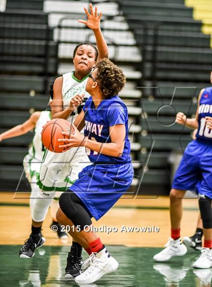 Thumbnail 3 in Midway @ DeSoto photogallery.