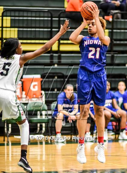 Thumbnail 3 in Midway @ DeSoto photogallery.