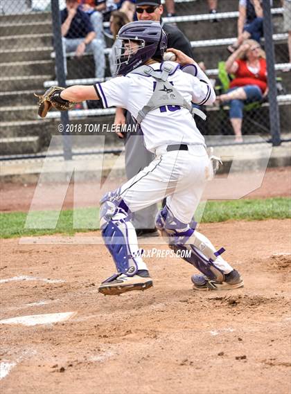 Thumbnail 1 in Blue Valley Northwest vs. Blue Valley West (KSHSAA 6A Regionals #2) photogallery.