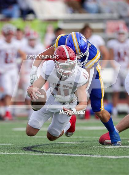 Thumbnail 3 in Brock @ Jim Ned (UIL 3A Region Playoff) photogallery.