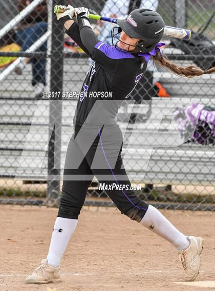 Thumbnail 2 in Tracy @ Tokay photogallery.